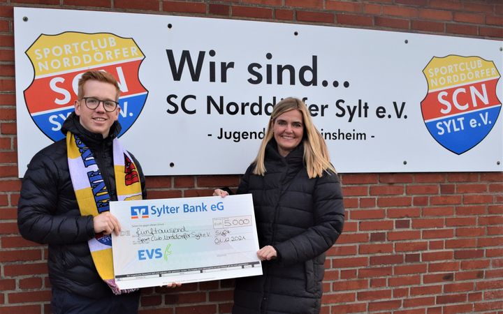 Scheckübergabe der EVS für den SC Norddörfer e. V.