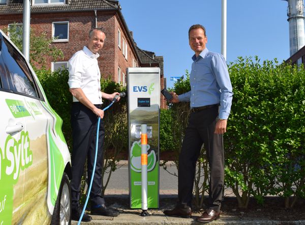 Eine neue Stromtankstelle im Westerland wird eingeweiht